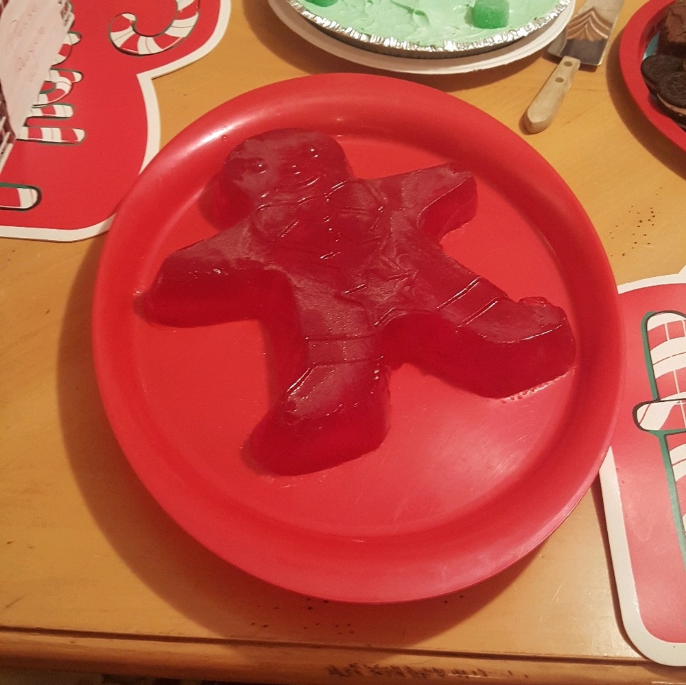 Meet your Posher, Laurie